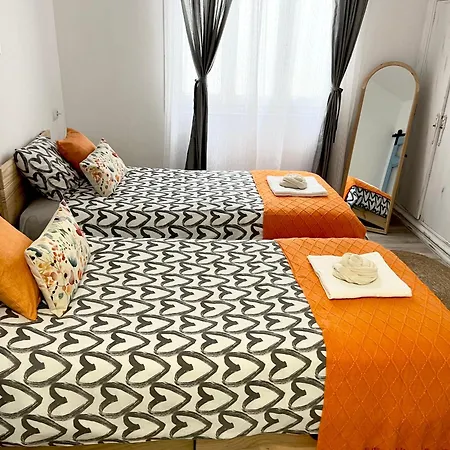 Bonita B Con Patio, La Casella Apartment